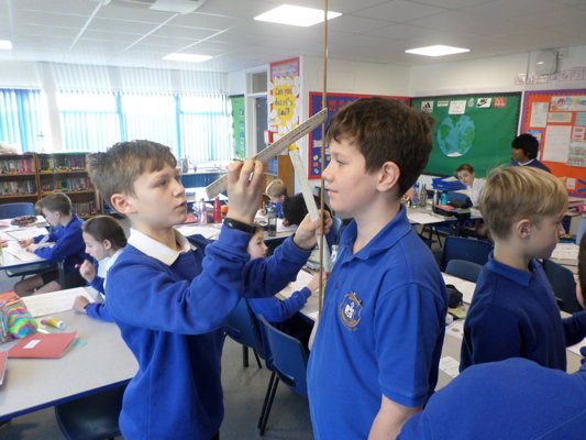 Image of Y6 Getting the measure of each other